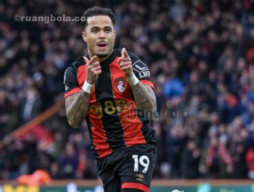 Bournemouth v Nottingham Forest Premier League Justin Kluivert of Bournemouth celebrates scoring during the Premier League match at the Vitality Stadium, Bournemouth UK Newspapers OUT Copyright: xJeremyxLandeyx FIL-21326-0137