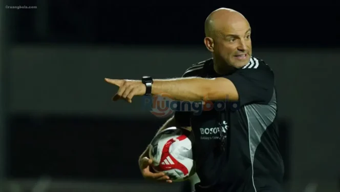 
					Bernardo Tavares Resmi Mundur dari Kursi Pelatih PSM Makassar